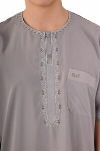Klassischer Herren Kurzarm-Qamis - Zeitlose Eleganz in sommerlichem Stil grau