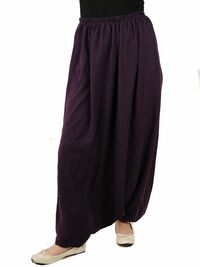 Jilbab Set mit Khimar und Hose - Einfache Eleganz und bequemer Tragekomfort  dunkelviolett