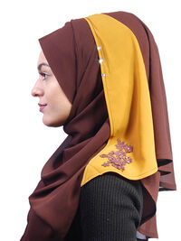 Hijab Kuwaity l Design brown-yellow