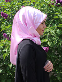 Hijab Satin rose claire