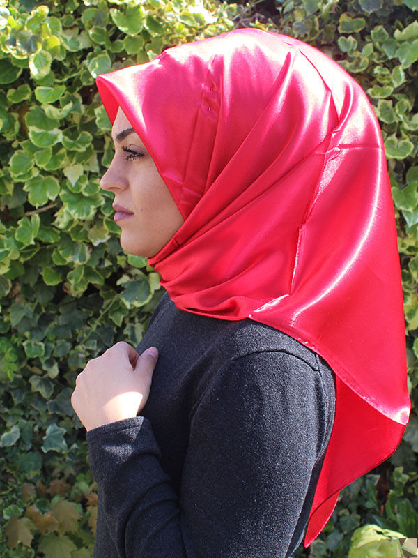Hijab Satin rouge