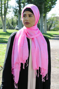 Grosser Schal aus Baumwolle pink